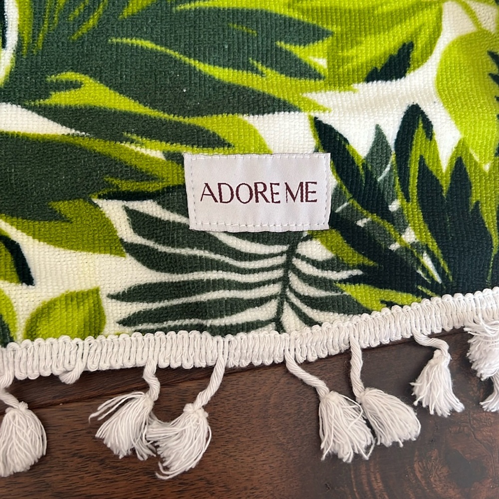 Adore Me • Round Towel - Picture 2 of 3